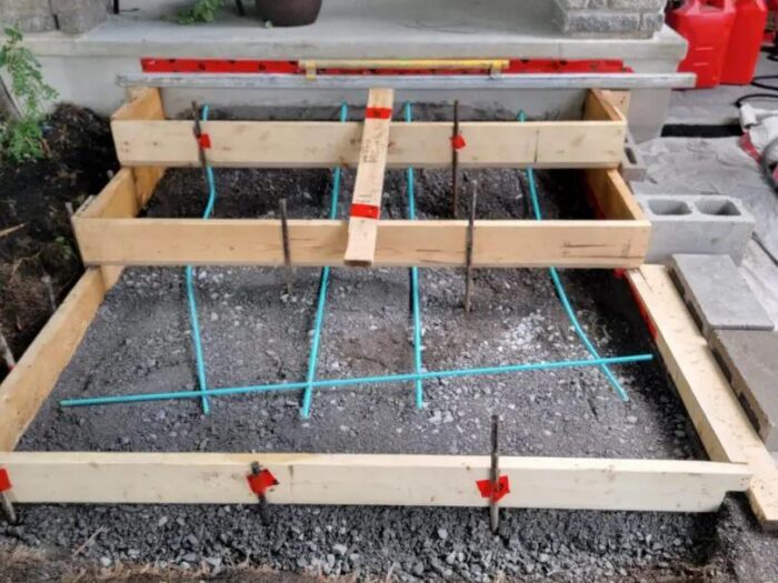 Rebar and formwork set for a new concrete landing