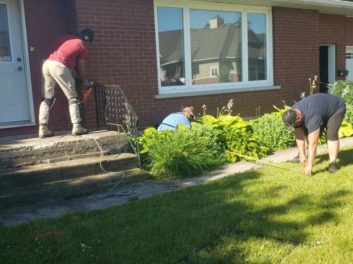 New concrete walkway poured at an Ottawa home