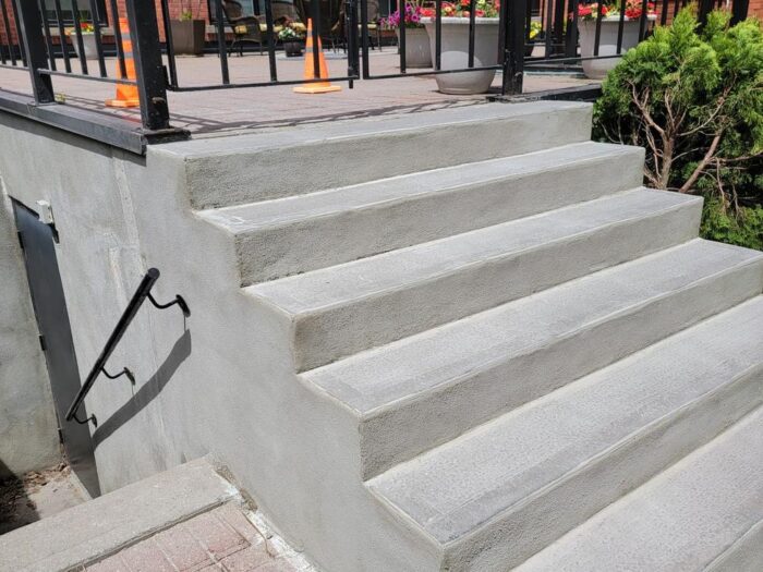 Commercial entrance steps rebuilt and resurfaced